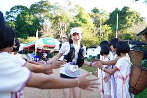 BIB: 3235
                            <button type="button" onclick="openModal(18988441)" class="btn btn-primary btn-sm float-right btn-popup" data-toggle="modal" data-target=".modal-high-quality">
                        <i class="fas fa-shopping-cart"></i> Add to Cart
                    </button>
                                            <button type="button" onclick="isThisMe(18988441, true)" class="btn btn-success btn-sm float-right btn-popup btn-isme hidden" data-toggle="tooltip" data-placement="bottom" title="นี่คือรูปของคุณใช่ไหม คลิกที่นี่เพื่อเอาเข้าอัลบั้ม">
                        <i class="fas fa-plus"></i> Add to album
                    </button>
                    <button type="button" onclick="isThisMe(18988441, false)" class="btn btn-warning btn-sm float-right btn-popup btn-isnotme hidden">
                        <i class="fas fa-ban"></i> Remove from album
                    </button>